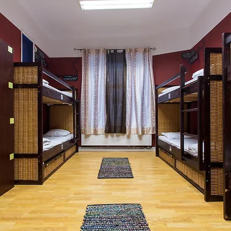 The Monk's Bunk * 塔林